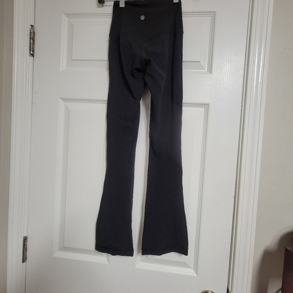 Lululemon Aligh High- Rise Mini Flare Pants Size 0. - Picture 3 of 8